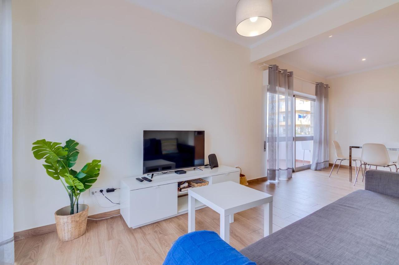 Quarteira 2Br - Near The Beach At Homesbyfc Luaran gambar