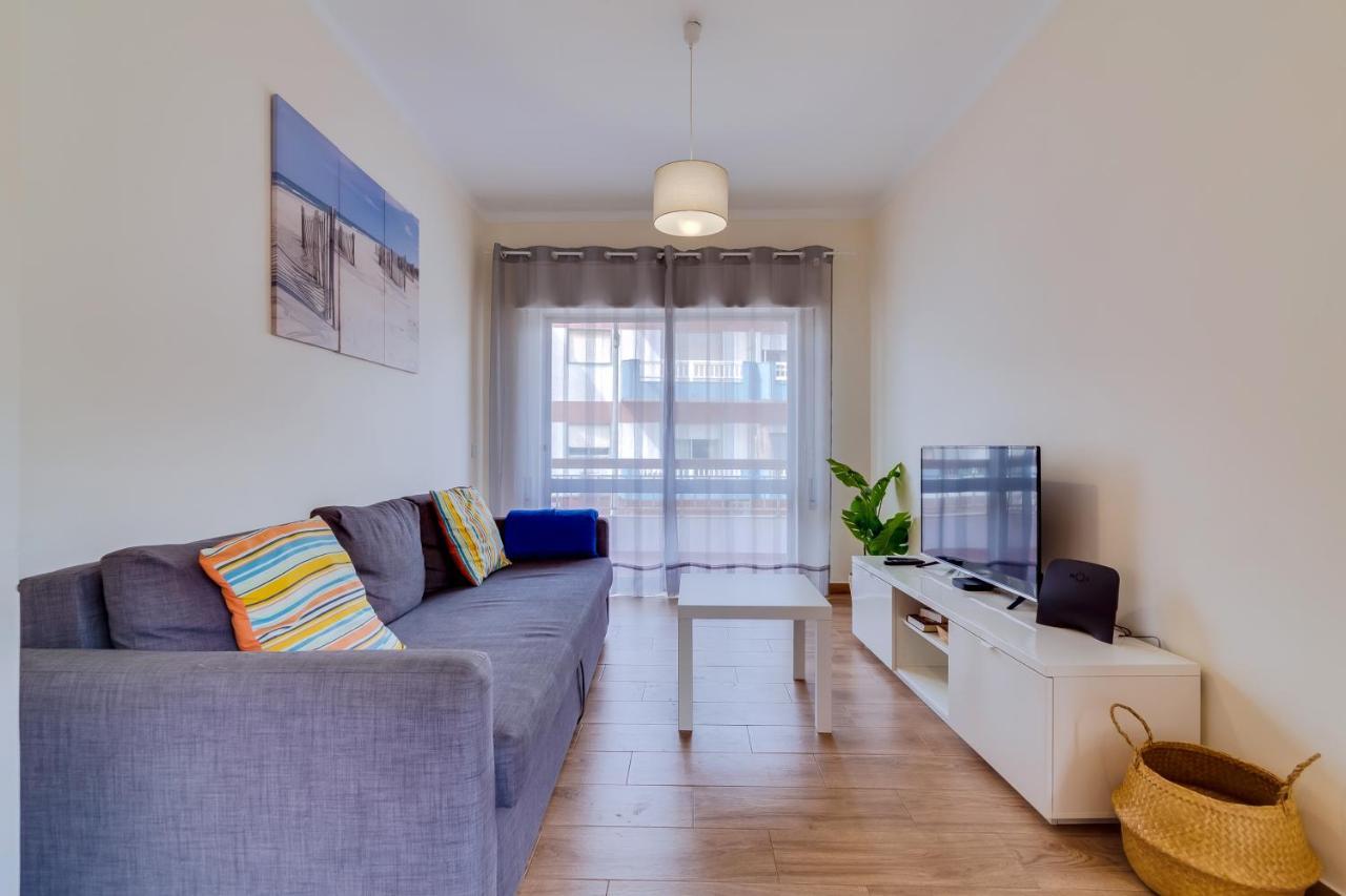 Quarteira 2Br - Near The Beach At Homesbyfc Luaran gambar